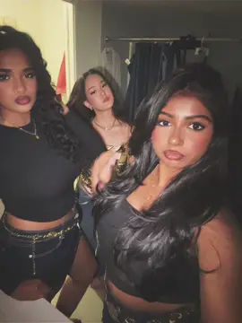 my gyals😛 @zoehazell @Liara #over #fyp 