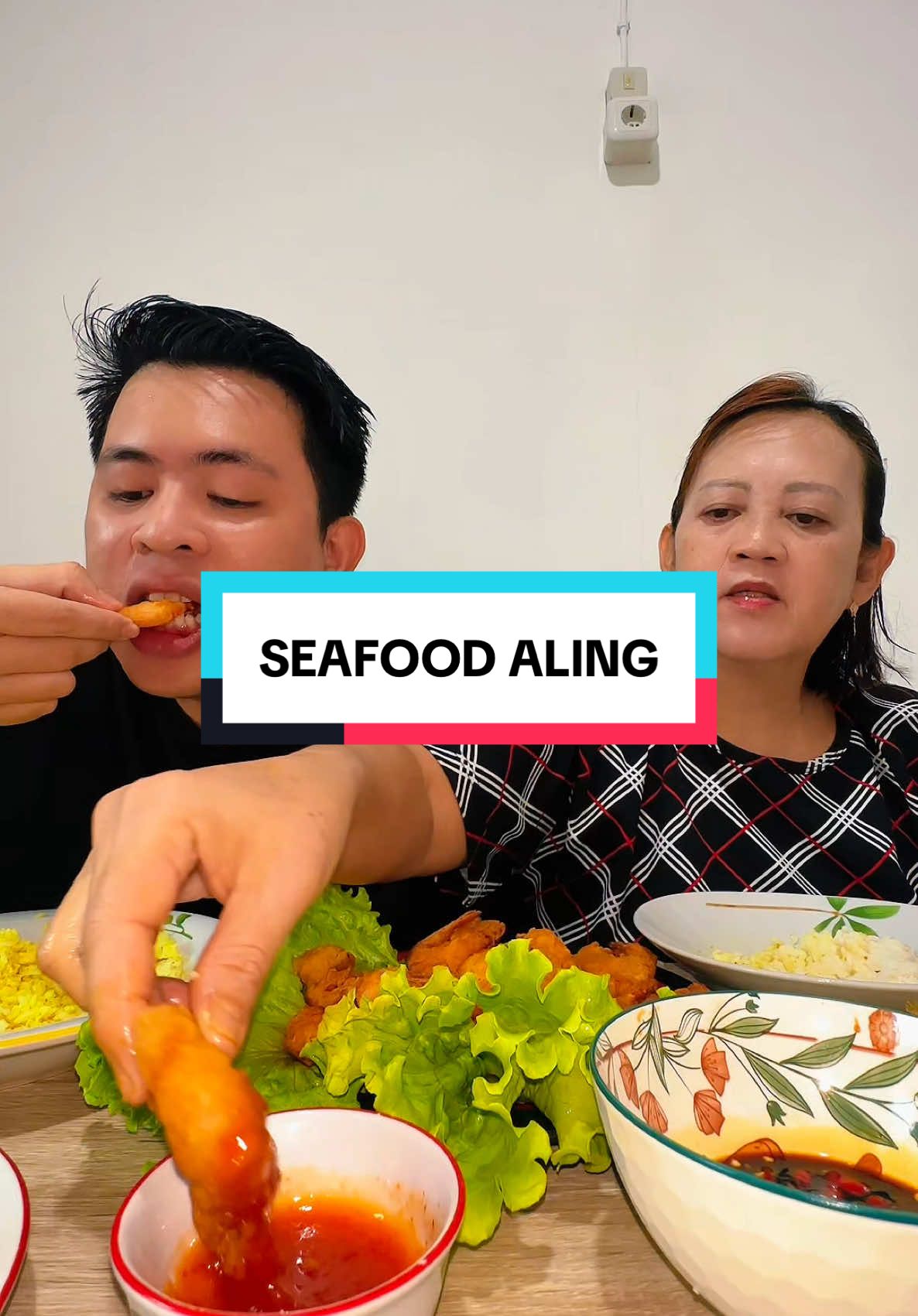 Cobain seafood fresh dari Kakap langsung, namanya Seafood Aling, cobain deh guys fresh banget! #kokojagomakan #fyp #kulinerpontianak 