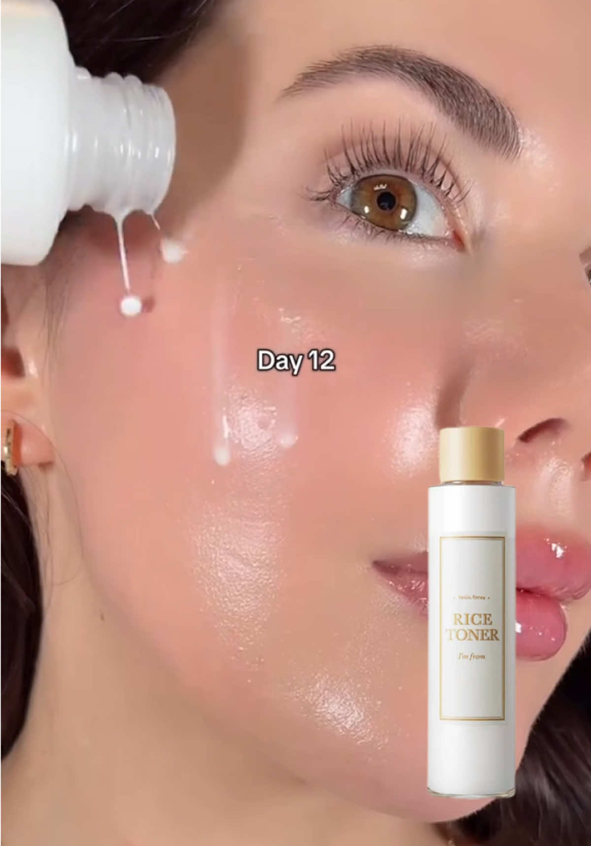 BESTSELLER I’M FROM RİCE TONER STOKDA VƏ 30% ENDİRİMLƏ!!!💥🎉  LƏKƏLƏRİ AÇAN ,dərini dənəmlə doyuran sevilən bestseller I’m From Rice Toner geri döndü!💣 %77.78 Koreya yerli düyü ekstraktı ilə tərkibində🌿: — Dərini parlaqlaşdırır — Ton balansını və ləkərləri aradan qaldırır — Dəridə ola quruluqu aradam qaldırır və sakitləşdirir  Minimalist tərkib, maksimum effekt! Stoklar tez bitir — öz tonerini indi əldə et!