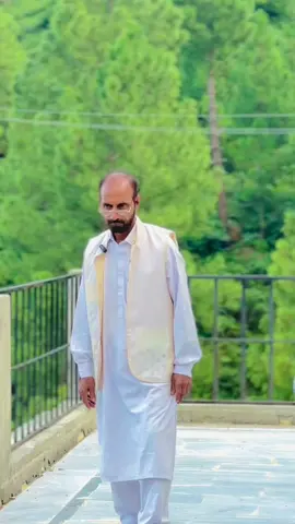 Don’t miss end 😂😅 #foryou#foryoupage#unfreezemyaccount#funny#viralvideo @🦋افسر خان یوسفزئی 🦋 @👑 Landhi King 👑 @Marwil Khan Yousafzai 