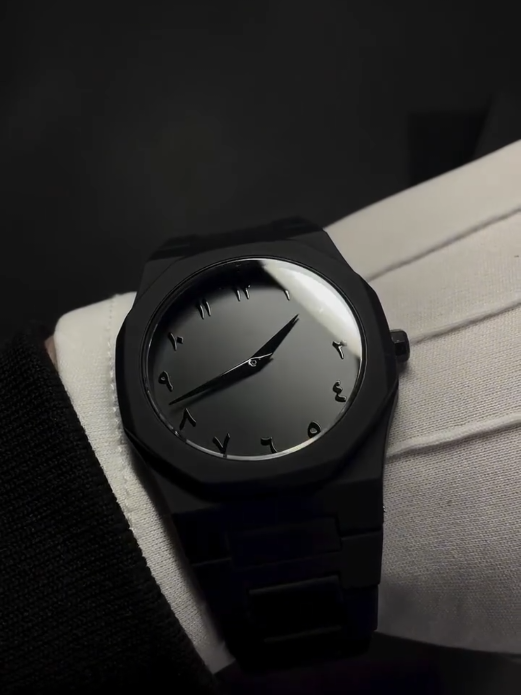 🎬 🕶️✨ Carbon Watch – ساعة الكربون الفاخرة الساعة الكربون الأسود بالأرقام العربي الأنيقة، متوفرة الآن بجودة استثنائية وتصميم يليق بالذوق الراقي. دلوقتي تقدر تطلبها بكل سهولة من خلال موقعنا الإلكتروني ✔️ تصميم عصري ✔️ خامات عالية الجودة ✔️ مقاومة للخدش ✔️ هدية مثالية لنفسك أو لحد غالي عليك 📦 الشحن متاح لكل المحافظات ⏳ الكمية محدودة – اطلبها دلوقتي قبل ما تخلص 🛒 متضيعش الفرصة، ادخل على الموقع وعيش تجربة الفخامة #ساعات #ساعات_رجاليه #ساعة_كربون #carbonwatch #localbrand 