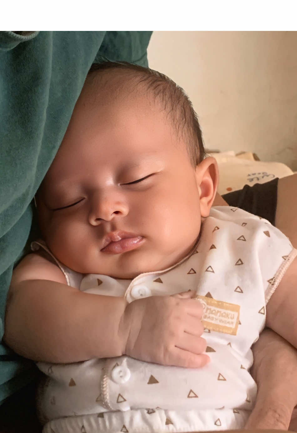 Gendong terus pokok nya 👶🏻 #bayitiktok #bayigenbeta #bayilucu #bayigemes #fyp 