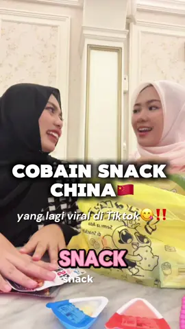 Cobain snack China🇨🇳 Tulis nama snack china yang harus kita cobain di komen please, plus kasih tau nama storenya ya di Malang kalau bisa beli offline, soalnya nyari snack china tuh SUSAH banget😭 Ini adalah beberapa snack china yang kita coba tapi for sure bakalan cobain yang lain lagi sih hehe, penasaran banget soalnya😻‼️ ##snackchina #snackchinaviral #snackmalang #jajananchina 