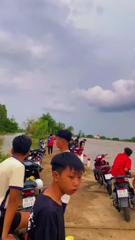 Chổ này bắt đầu hot lại rồi #tiktok #xh #mientay #trending #sôngnướcmiềntây 