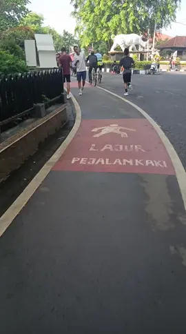 weekend wktunya cari keringet guys #mashaallahtabarakallah #Running #fypage 