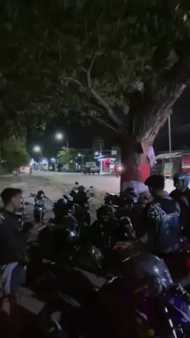 mak seeesss🔥🔥🔥☕️☕️☕️#semuateman #vixion_modifikasi #vixionroadrace #vixion #ngopibosss☕☕☕ 