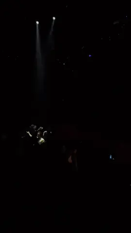 Ai biết bản hit này giờ chắc cũng đã có hạnh phúc riêng của mình 😍 #nhachaymoingay #aplushanoi #xuhuongtiktok #viral #thinhhanh 