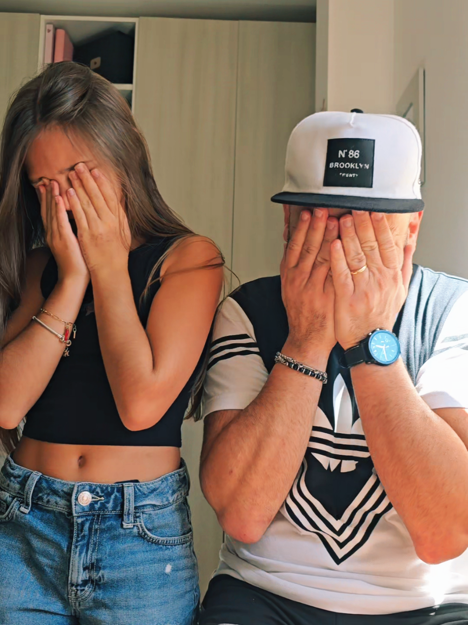 Chissà se anche Lollo è triste come me e Papy per il Back to School 😰💕 @Barbara Mirko e LD3 