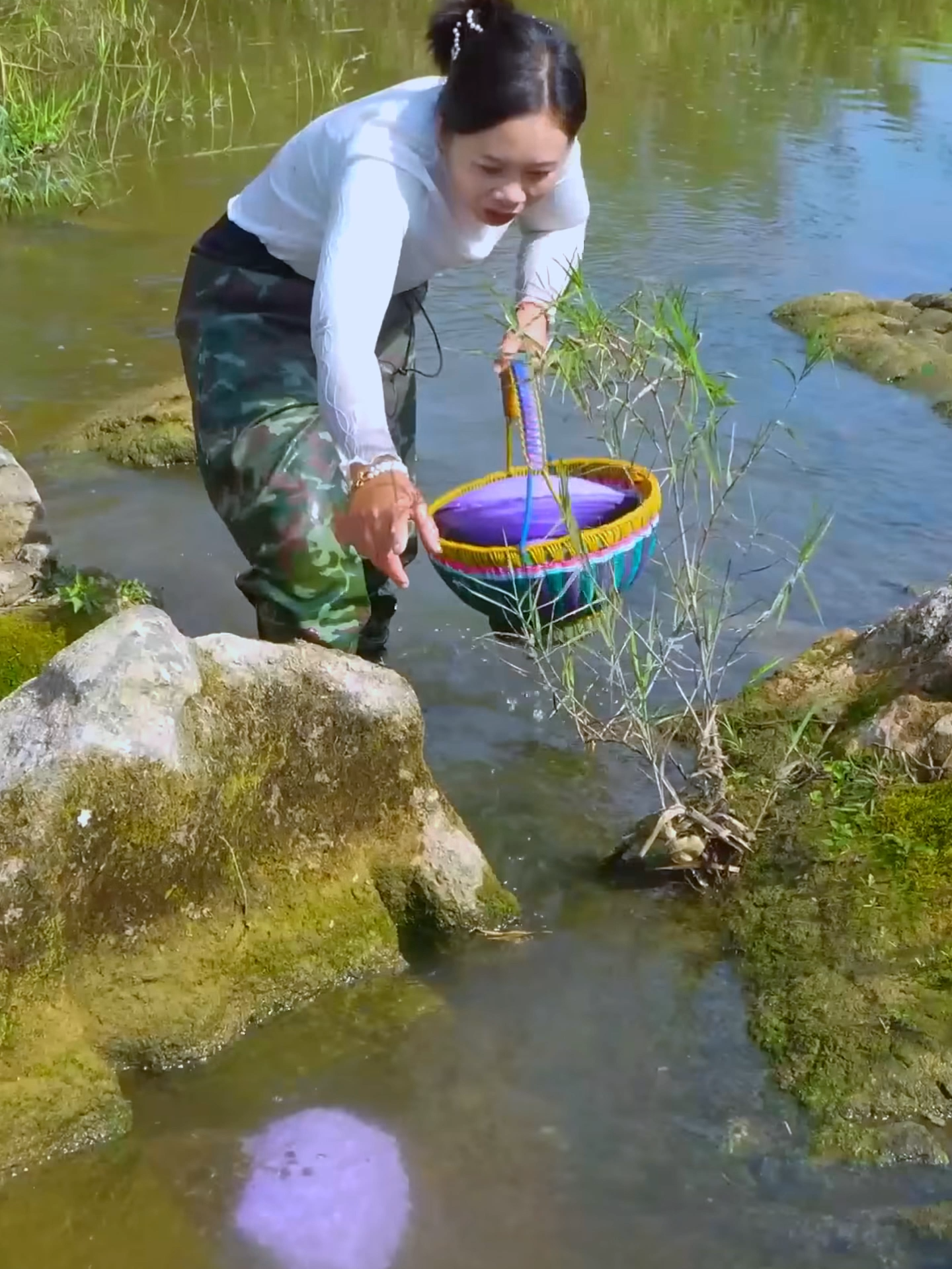 😱🎁Sparkling clams and purple giant clams, each nurturing precious pearls, are breathtakingly beautiful💜 #PreciousPearls #GiantClamTreasure #treasurefinds #RareFinds #PearlDiscovery #purplepearl #asmr