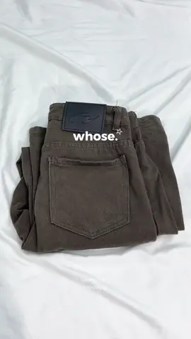 my favorite pants #whose #quanwhose #leounboxing_ 