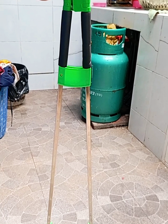 chai_8668  ไม้หนีบขยะ ที่คีบขยะยาว ไม้หนีบของอเนกประสงค์ 88cm-90cm #ไม้หนีบขยะ #ที่คีบขยะยาว #ไม้หนีบของอเนกประสงค์ #ที่คีบขยะ #chai_8668 