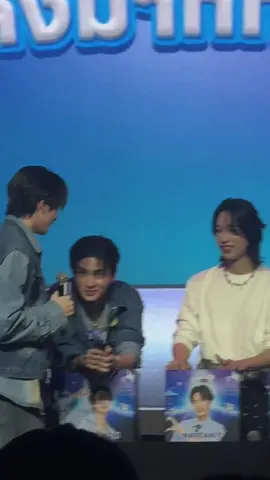 ไทยอะไรฟะนั่นนน 👀🥹 #thaichayanon #nexnattakit #phutatchai #thainex #dutchmillxbus 