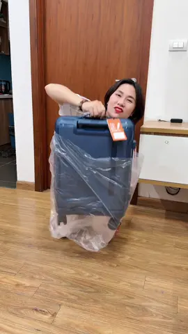 Vali du lịch MIA #vali #valimia #validulich #nganuytin #xuhuong 