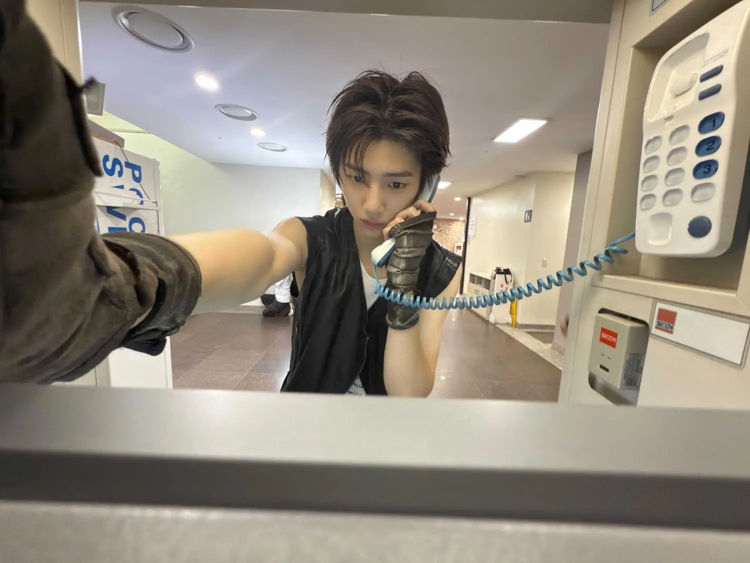 keluarin koleksi foto Juhoon dari galeri nihh🤭😎 #moots? #4upageシ 