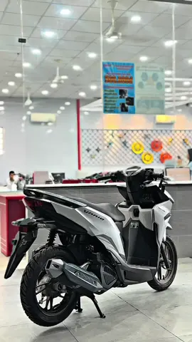 Vario 2025 bạc porsche chỉ từ 3🥕#xuhuong #viral #xenhapkhau #vario #vario125 