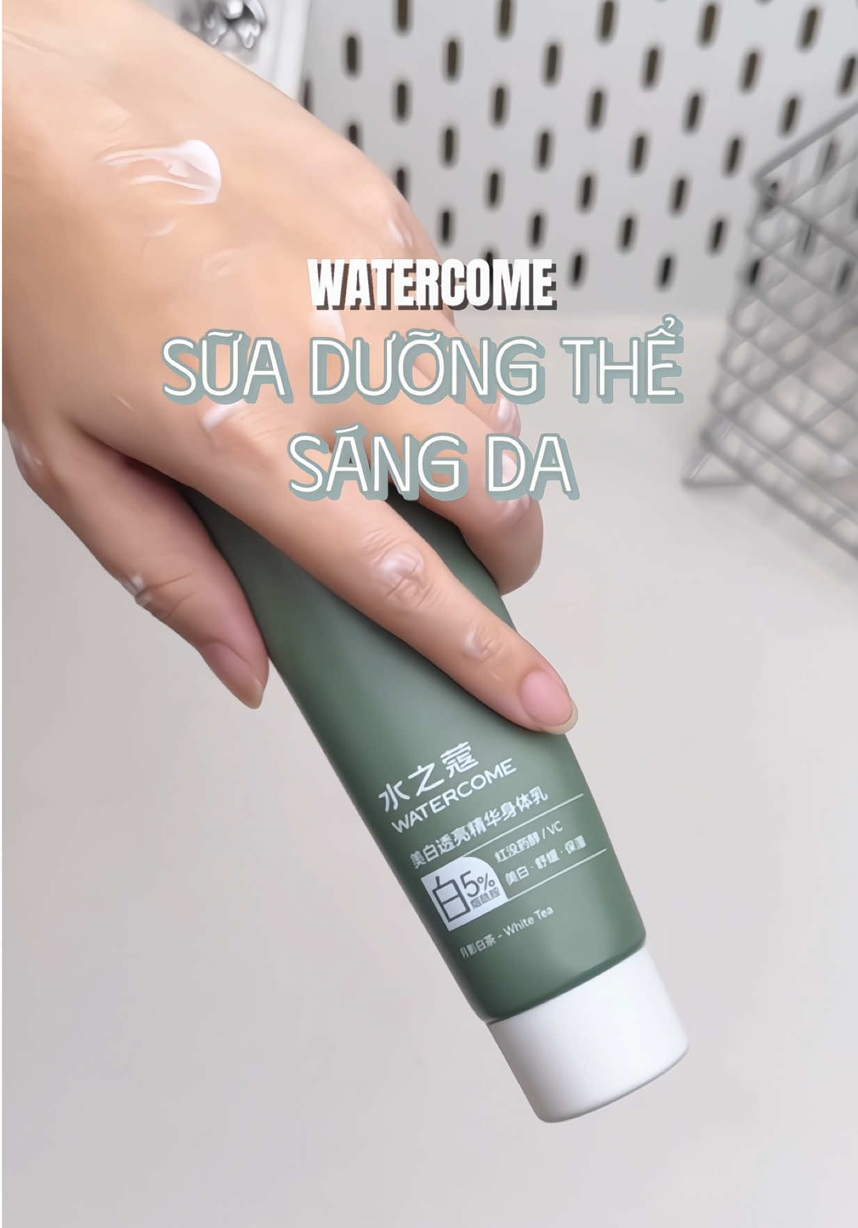 Đoán xem em nào đang làm mưa 💦 làm gió bên Thái nèooo. Giá trải nghiệm bao êmmm 🫶🏻 cho mấy bà #watercome #lotion_dưỡng_thể #suaduongthe #lotion 