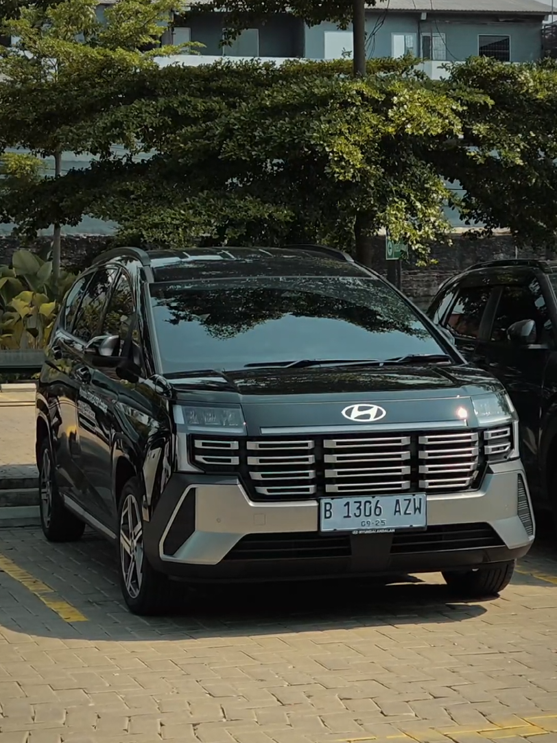 Hyundai Stargazer Cartenz