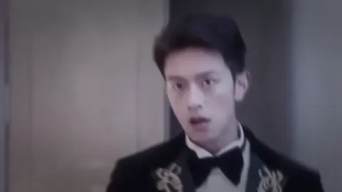 Em quỳ em lạy anh tối nay anh đăng nhập vào acc này giúp em #abodesiretheseries #desiretheseries #sotiensinhtutrentroiroixuong #lipeien 