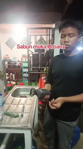 UrbanX MEN'S 3-IN-1 Silver Ions Body Wash Antibacterial Anti-Itch Brightening Body-Cleansing #urbanx #facialwash #facial#promoseruweekend 