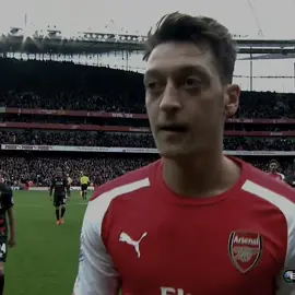 الو الو ؟ #ozil  #الو_الو_الو_ياعمري_وينك #مسعود_اوزيل #fyyyyyyyyyyyyyyyyyyy #team_fav🏹🦅 