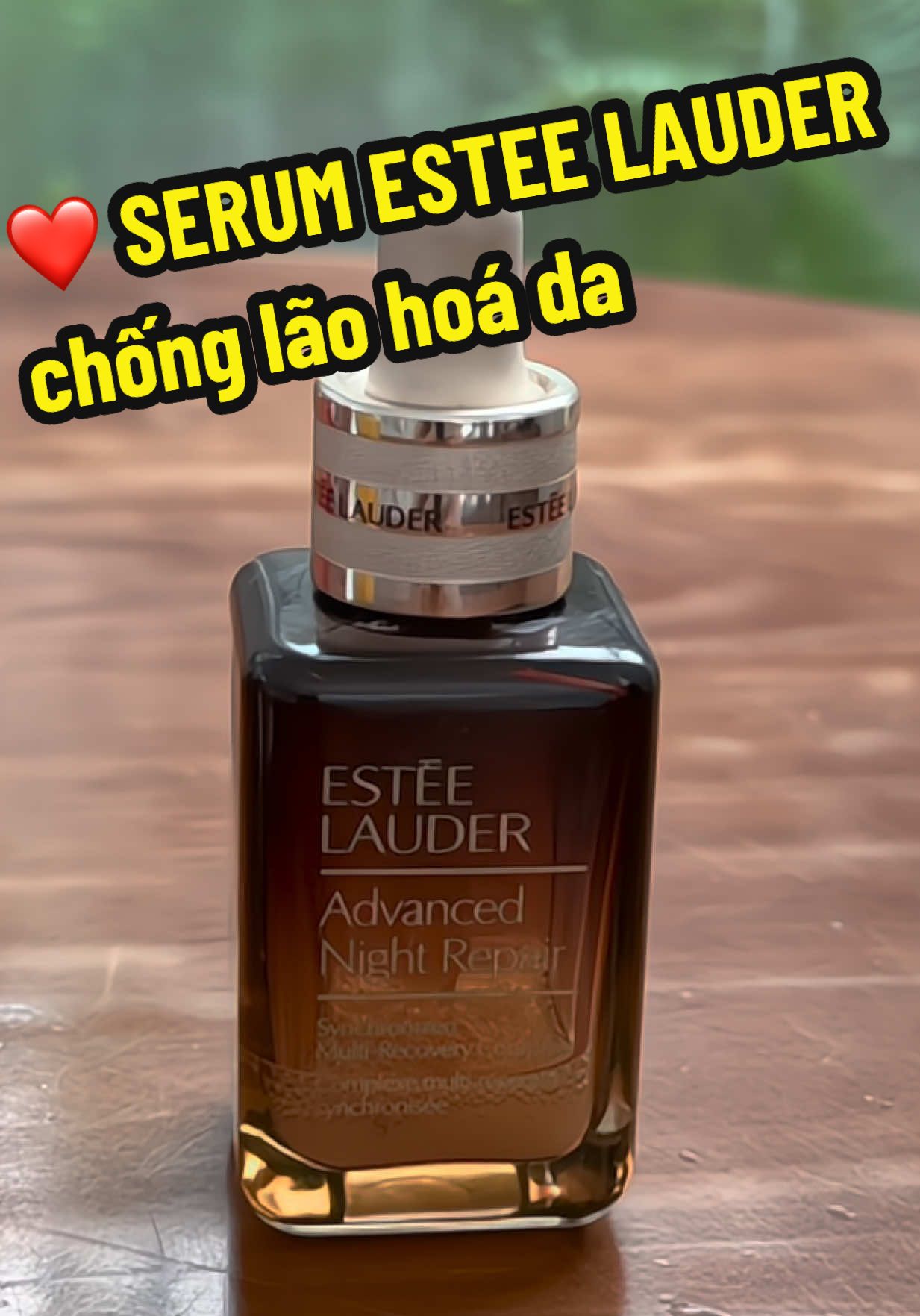 Serum Estée Iauder – Chống lão hóa da Phục hồi ban đêm, tái sinh làn da trẻ trung, chống quá trình lão hóa da 🔹Thương hiệu & Xuất xứ Đến từ Mỹ, Estée Iauder – thương hiệu chăm sóc da cao cấp hàng đầu thế giới. - Advanced Night Repair Serum luôn nằm trong top bán chạy toàn cầu nhiều năm liền. 🔹Thành phần chính - Bifida Ferment Lysate: Tăng cường hàng rào bảo vệ da, phục hồi tổn thương - Sodium Hyaluronate: Cấp ẩm sâu, giữ nước lâu dài - Chất chống oxy hóa (Vitamin E…): Bảo vệ da khỏi tác hại của gốc tự do - Phức hợp peptide: Thúc đẩy sản sinh collagen, cải thiện độ đàn hồi ✨ Phục hồi ban đêm: Tận dụng “giờ vàng” để sửa chữa làn da tổn thương 🔹Tăng cường hàng rào bảo vệ: Giảm tác động từ môi trường & áp lực 🔹Dưỡng ẩm sâu: Giữ da mềm mịn suốt cả ngày#esteelauder #serumphuchoi #serumviral #viral #chamsocdamat  @NGOC PHAM ❤️ Daily  @NGOC PHAM ❤️ Daily  @NGOC PHAM ❤️ Daily 