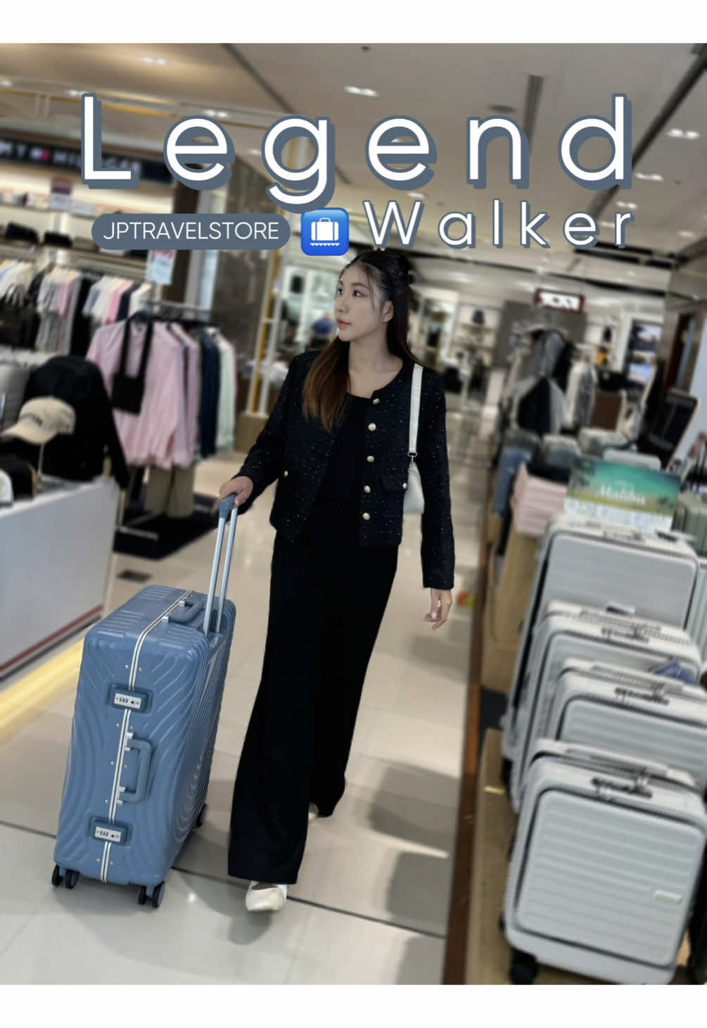 วันนี้มางานเปิดตัว กระเป๋าเดินทาง legendwalker รุ่นใหม่ ที่ดีไซต์พรีเมี่ยมจากญี่ปุ่น และได้ทำกิจกรรม workshop จัดสวนขวดด้วย บอกเลยว่าสนุกสุดๆ แล้วเค้ามีโปรโมชั่นมากมายเลย ใครอยากช้อปนะคะ มาได้ที่ legendwalker siam paragon ชั้น2 เลยค่าา #JPTravelstore #Legendwalker #กระเป๋าเดินทาง #กระเป๋าเดินทางนำเข้า #Japanquality #Germanyquality #กระเป้าเดินทางญี่ปุ่น #PremiumLuggage #กระเป้าเดินทางพรีเมียม #siamparagon