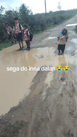 nga marlamutak be Boru hon tutu alani dalani nga boi manuan dekke tutu 😭😭😭 #firaltiktok🔥🔥🔥✌️  #firalbatak  #fyppppppppppppppppppppppp 