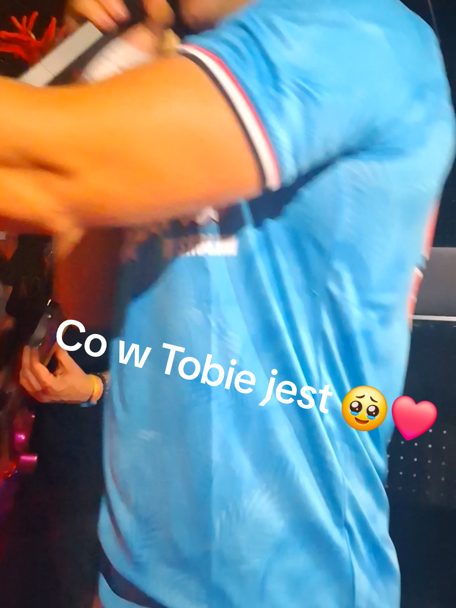 Co w Tobie jest ❤️❤️❤️uwielbiam 🥰🥰#dc #foryou #cowtobiejest #skolim 