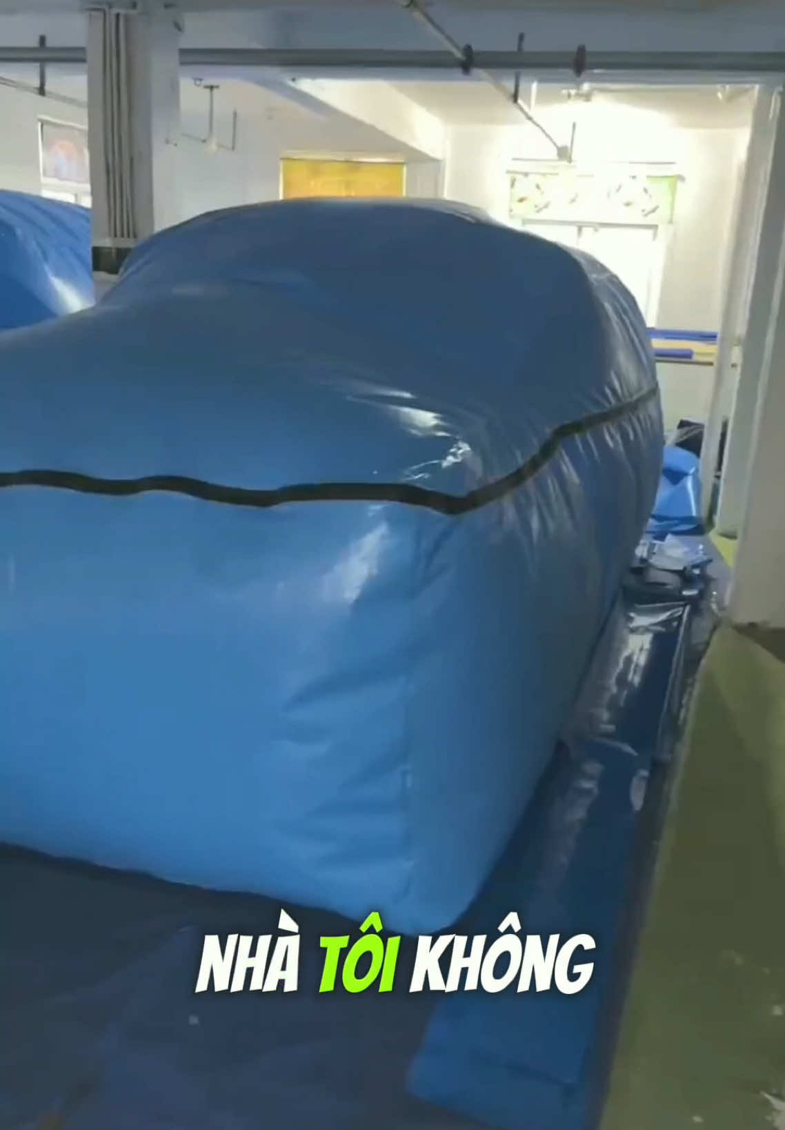 Thử nghiệm bạt chống ngập: Kết quả không tưởng! #batchongngapnuocchoxeoto   #batchongngapoto   #chongthuykickoto   #xeotobingapnuoc   #phukienoto   #baovexemuamua   #giaiphapoto   #reviewphukienoto   #otoVietnam   #otoHaiphong   #otoHanoi   #otoHCM   #xuhuongTikTok   #foryou   #fyp   #reviewTikTok   #meobaoveoto   #phukienchongngap   #otochongngap