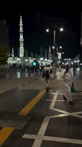 Alhamdulillah ❤️ جو عمرے کے لیے جانا چاہتا ہیں وہ کمینٹ میں انشاللہ لکھیں 🤲💚 #madinah #foryou #foryoupageoffical #unfreezemyacount 