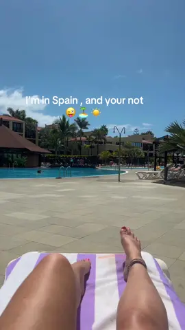 Already to book my next holiday 🤪 #holiday #imonsnlyourenot #spain #holidaytiktok 