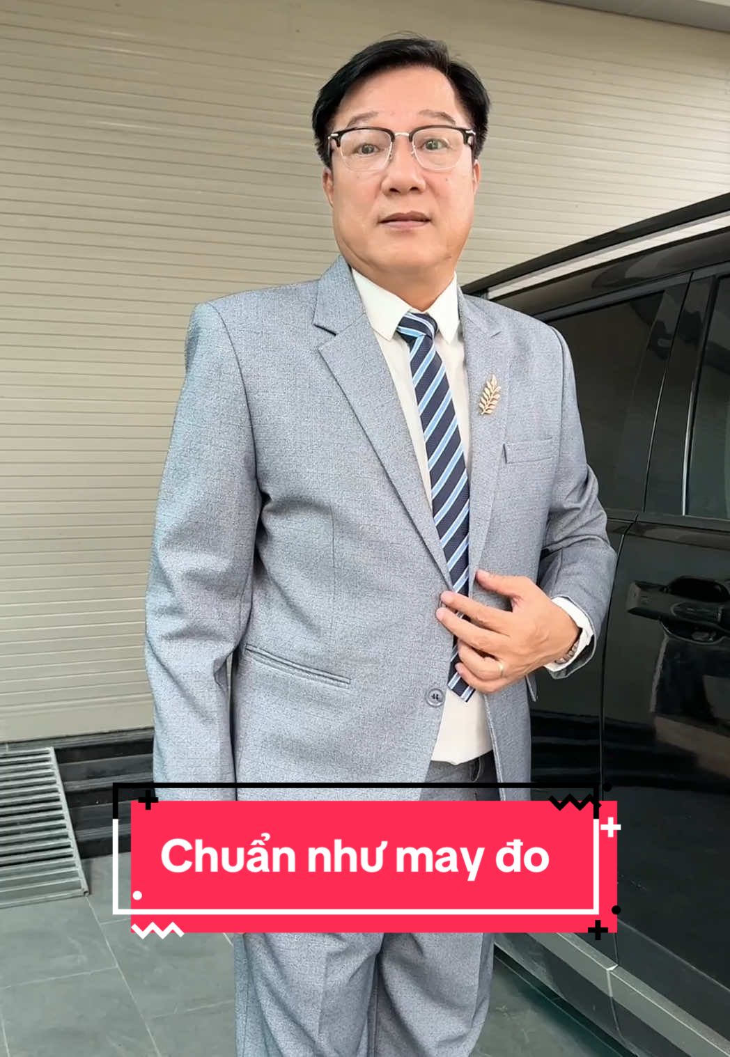 Xịn sò như may đo luôn các bác ạ ##xuhuong##tikhub##vesttrungnien##vestnam##vestdep