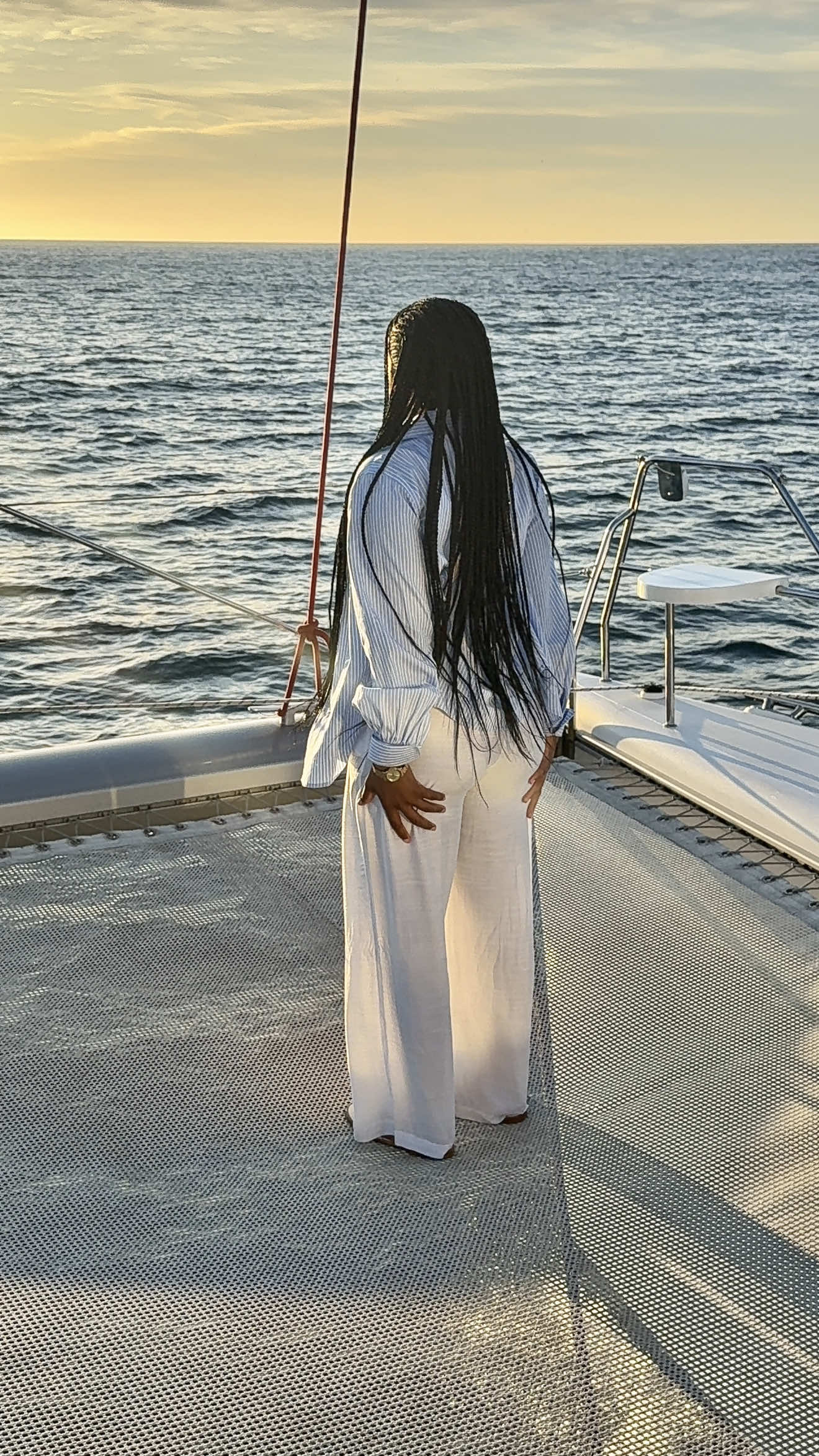 Chasing sunsets 🧡✨🌊 #capetownsouthafrica #sunsetcruise 