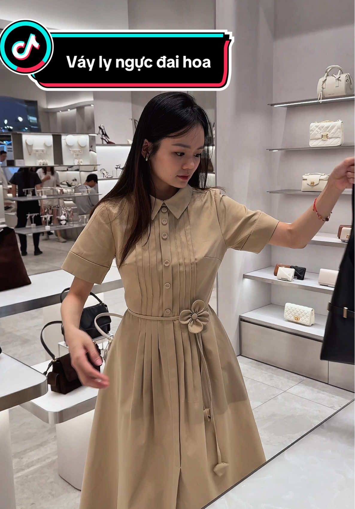 Tui k nghĩ vay nó xinh cho đến khi mặc lên 🥹🥹 #hamyclothing #xuhuongtiktok #vaydichoi #vaydilam #vaycongso 