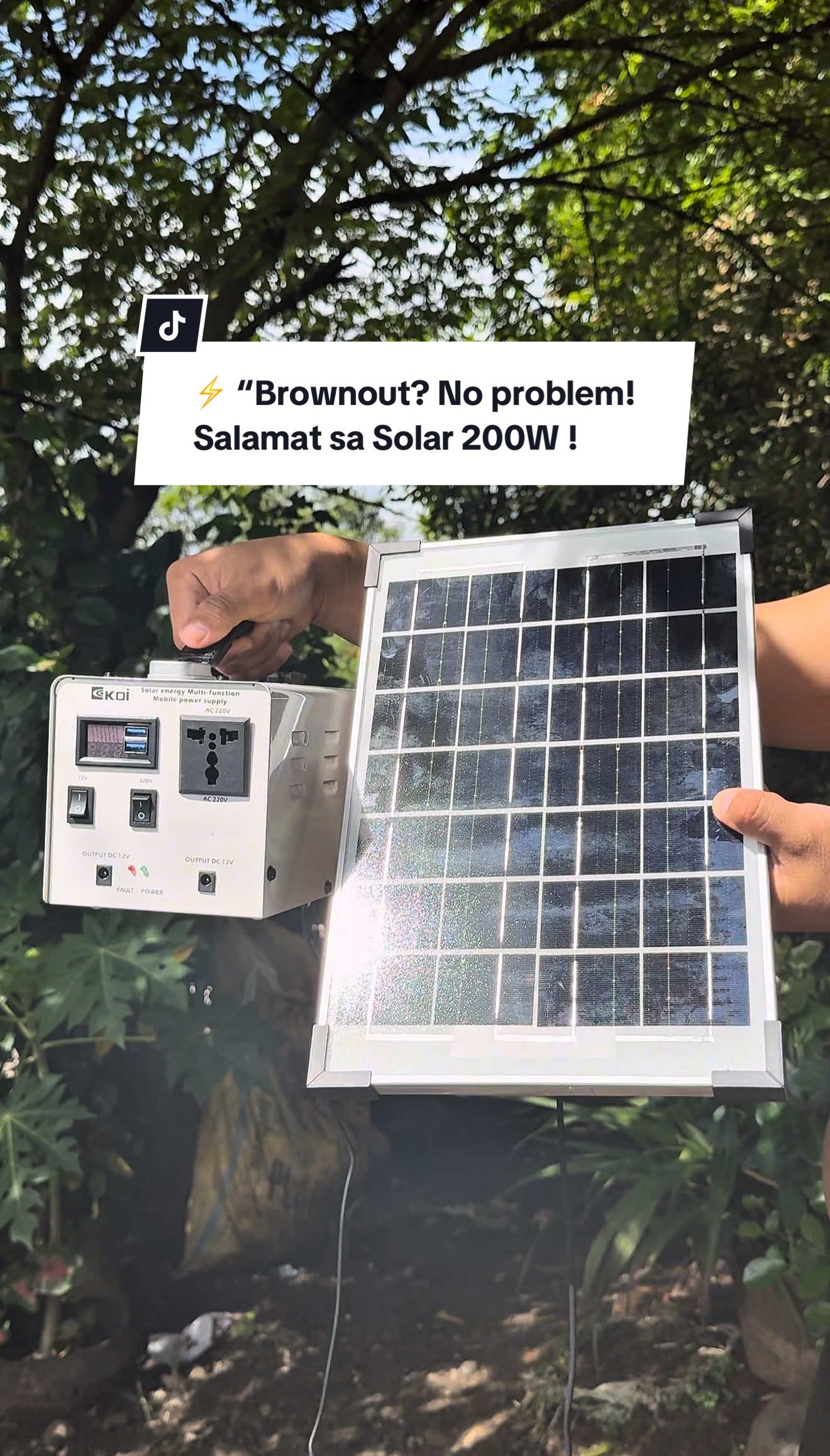 ⚡ “Brownout? No problem! Kahit walang kuryente, may WiFi ka pa rin 🔋📶 Salamat sa Solar 200W Mobile Power! 💡🔥” #BrownoutSolution #SolarPower #AlwaysConnected #TrendingFinds #TiktokMadeMeBuyIt 