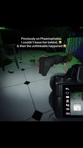 The ghost did what?!!! 😱🫣🤣 #fypシ゚viral #phasmophobia #funnyvideos #laugh #fypシ @Christopher Combe @Falicia Singer 