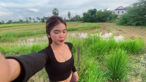 #សុំស្គាល់ផងបងៗ 😊🍃❤️#ស្រលាញ់ការរាប់អាន🔰🚥🚚🔰 #កំពង់ចាមផ្ទះ🏠ខ្ញុំ 