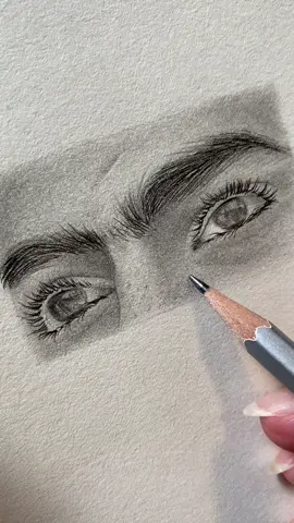 النظرة  ✨😍#fatemadrw #رسم #رسم_عيون #اغاني #الصبر_جميل 