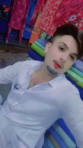 @gelamanaayesha002 