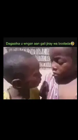 Botada aduunka 😂😂😂😂