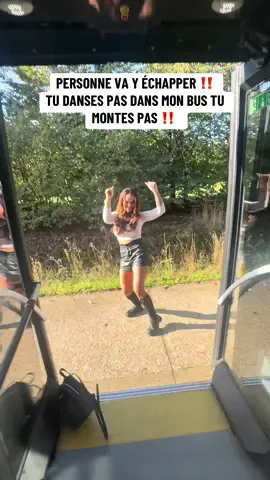 Merci à @Amy d’avoir joué le jeu ! Personne vas m’échapper je vous ai dis ! C’est quoi la prochaine ville ⁉️🤣 #chauffeurdebus #conducteurdebus #bus #danse #tudansespastumontespas 