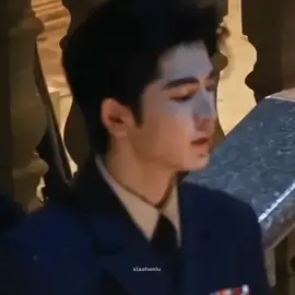 ya tuhan kenapa harus kambuh lagi🥺kelihatan kan kek sesak dan menggangu disaat kambuh dia harus totalitas meranin murong qingyi 🙂🥀 cpt lah overdo selesai linghe butuh istirahat full #zhanglinghe #overdo #murongqingyi #4u #cdrama 