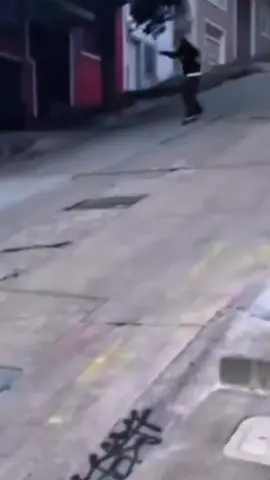 melhores quedas de skate kkkk POR FAVOR NÃO REPITAM EM CASA!!! #fyp #Cristo #Jesuscrito #jesuscristo #skate 