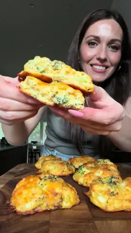 Low Carb Broccoli Cheddar Egg Biscuits 🥦 full recipe is on my website: HungryHappens.Net 