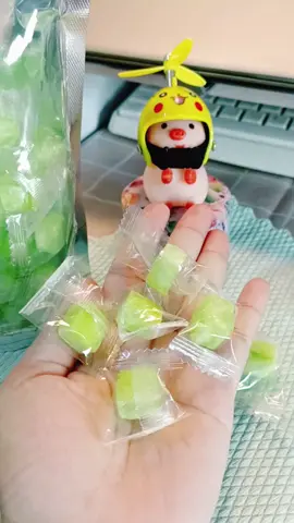 Cùng mình nhâm nhi kẹo chanh lê muối bạc hà the mát này nha 🥰 #kẹo  #chanh  #lê  #muối  #foryoupage 