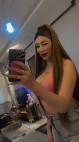 من جمالك ياحلوة شوي اعطيهم😌انننننن😜