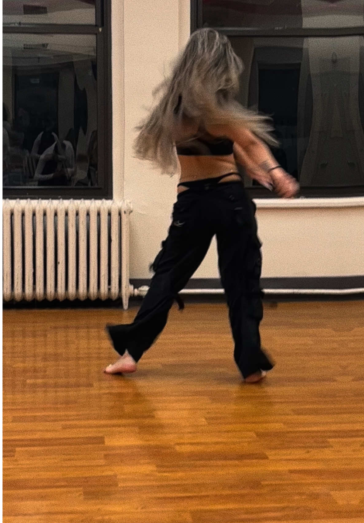 Se puede decir que realmente la estaba sintiendo no? #shakira #latortura #dance #baile 