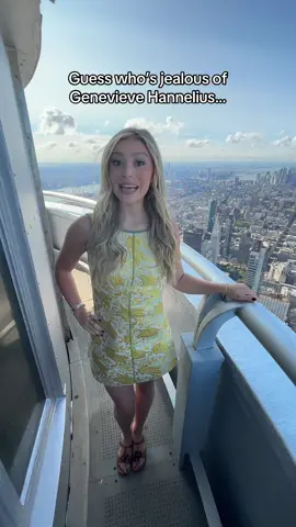@Genevieve Hannelius wore it better #empirestatebuilding #newyork #nyc #beyonce #funny 