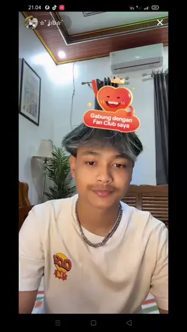 lucu jarinya mas najibbb🤏🏻💅🏻💅🏻 #fyppppppppppp @najib #kusumawara👹