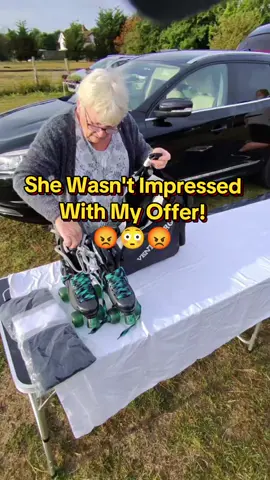 There was a bit of profit there, would you have taken them??? No offers needed on the other bits 👌🏻 #carboot #carbootfinds #reseller #ebay 